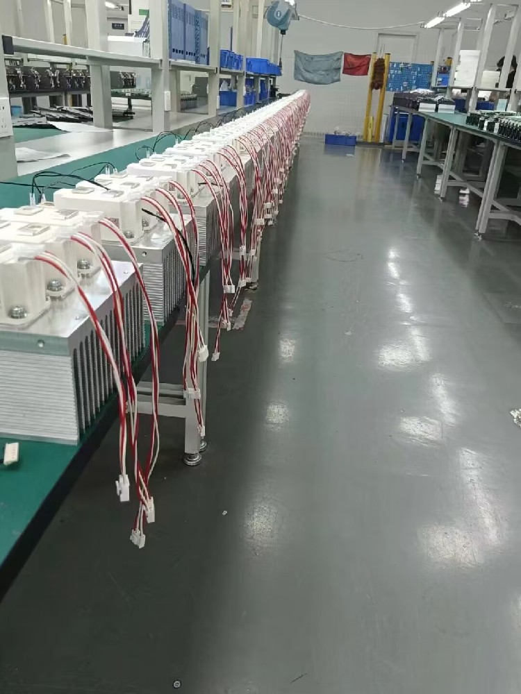 电力调解器泛起问题，，，，，，，我们该怎样检查呢？？？？？？